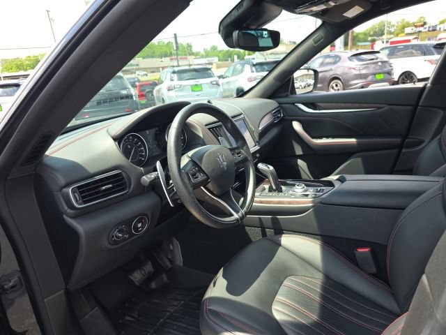 Used 2023 Maserati Levante Modena AWD/4WD image 16