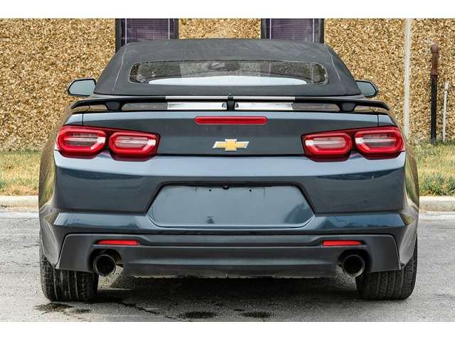 Used 2020 Chevrolet Camaro LT image 4