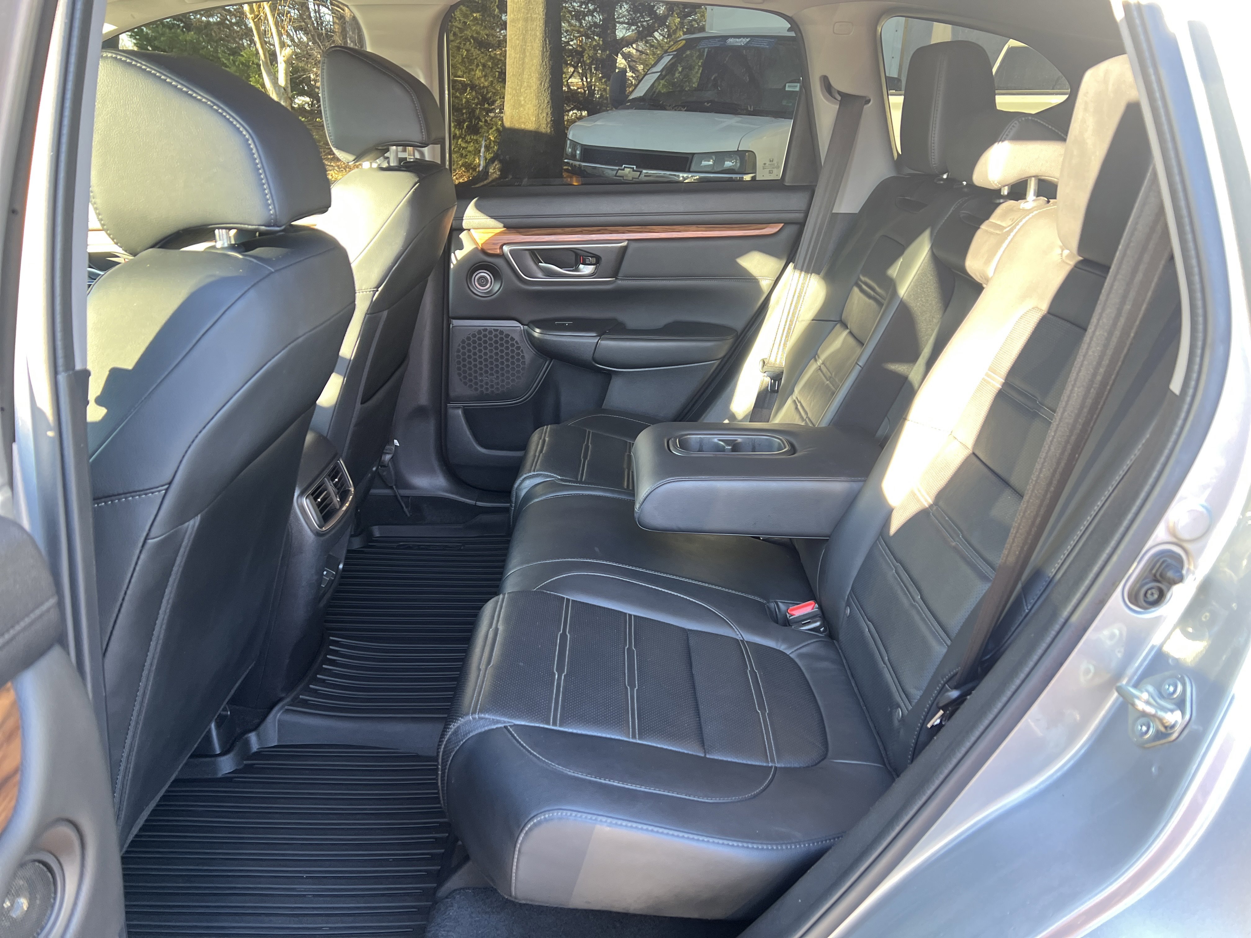 Used 2020 Honda CR-V Touring image 31