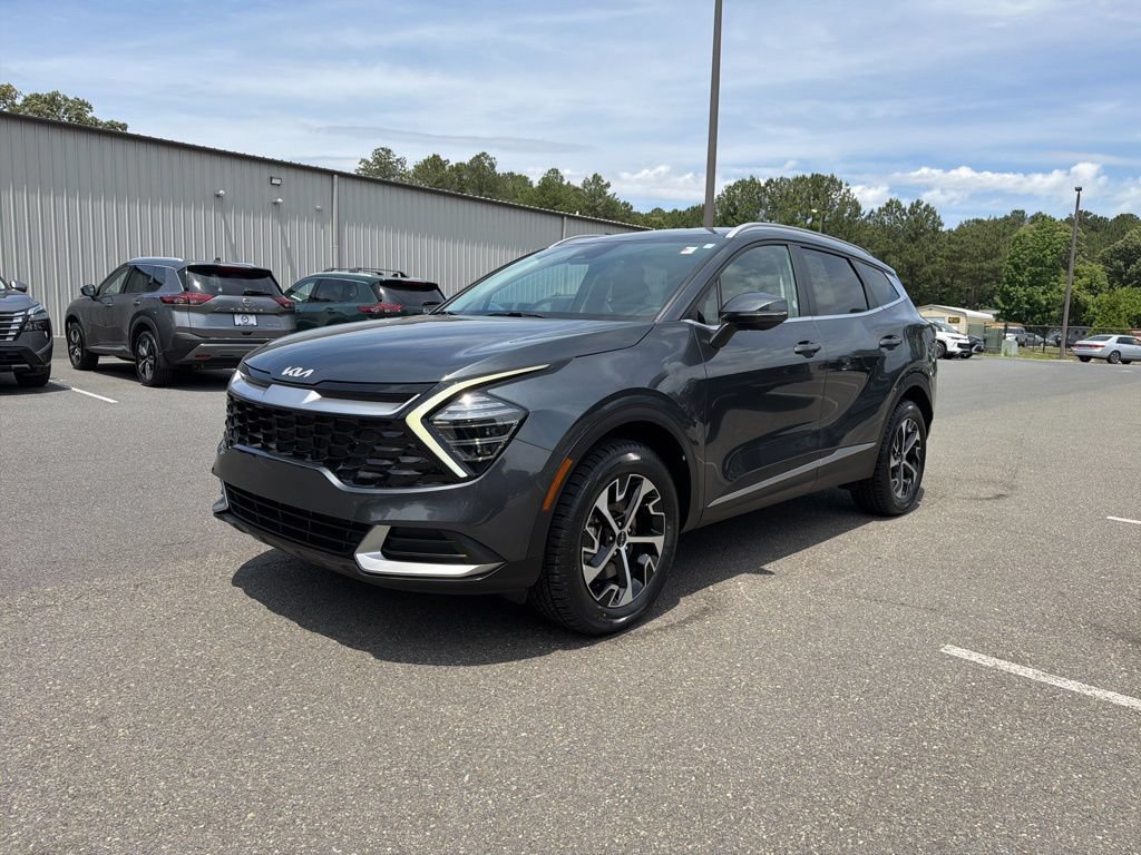 Certified 2024 Kia Sportage EX AWD/4WD image 2