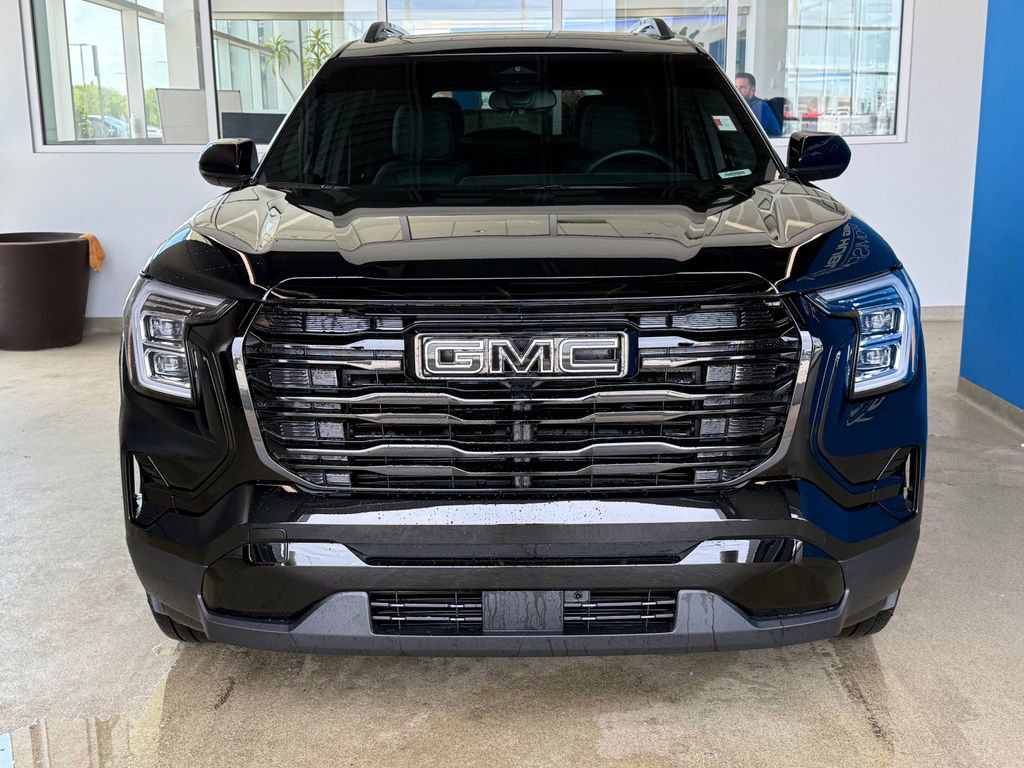 Used 2026 GMC Terrain Elevation w/ Elevation Premium Package AWD/4WD image 5