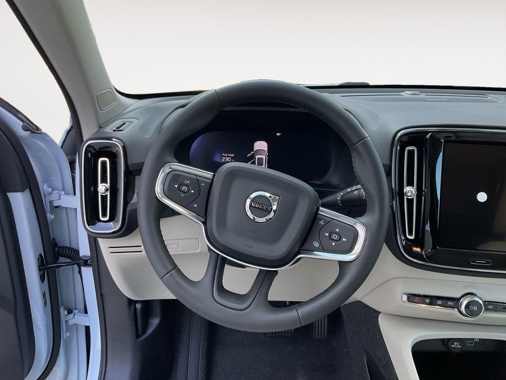 New 2026 Volvo XC40 B5 Plus w/ Protection Package Premier image 12