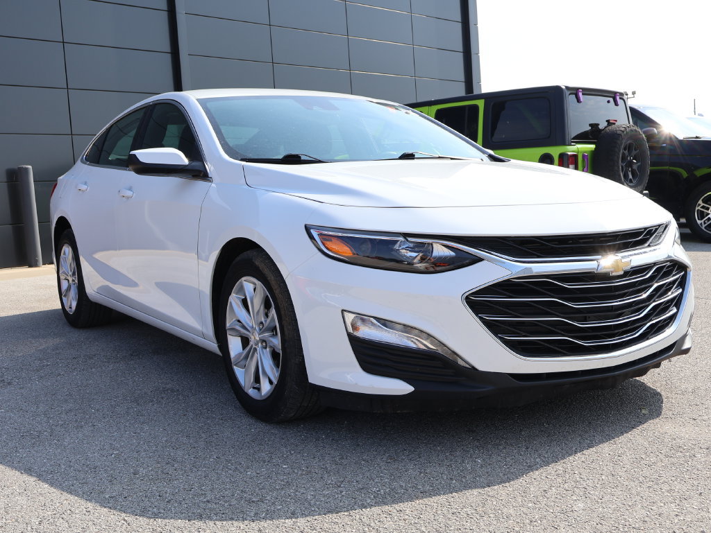 Used 2024 Chevrolet Malibu LT FWD image 6