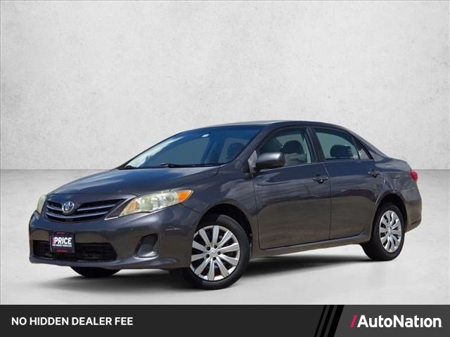 Used 2013 Toyota Corolla LE FWD image 1
