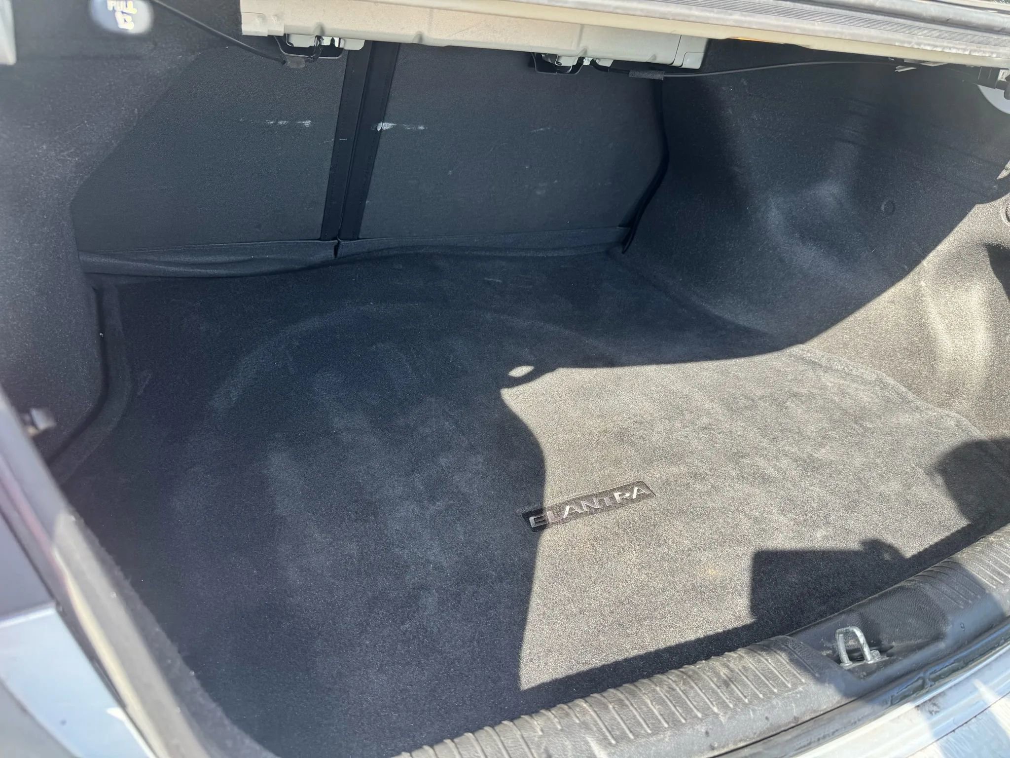 Used 2012 Hyundai Elantra GLS w/ Preferred Pkg 3 image 5