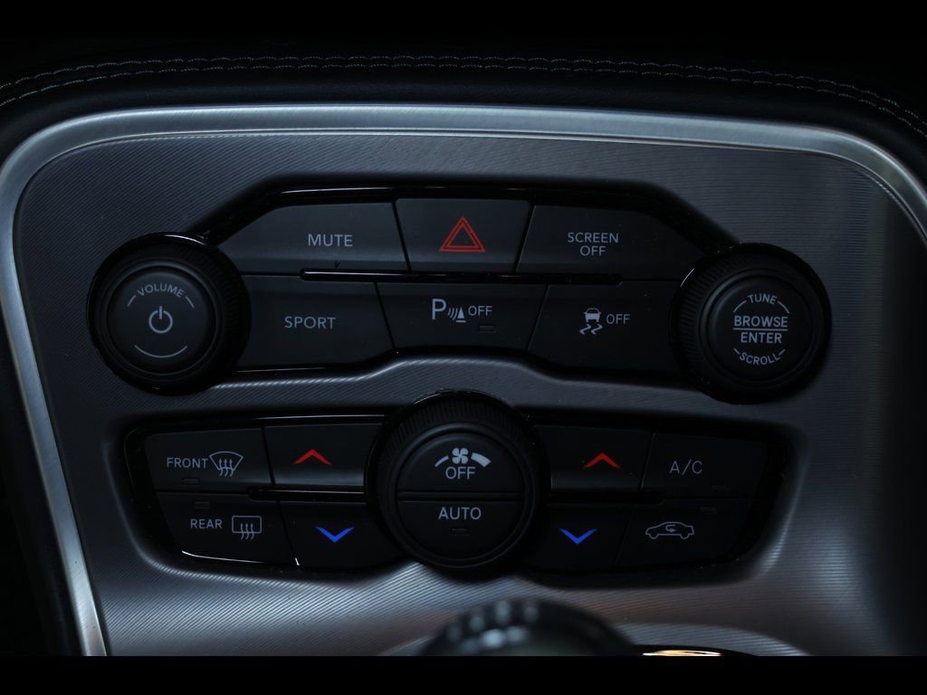 Used 2022 Dodge Challenger R/T w/ Driver Convenience Group image 22