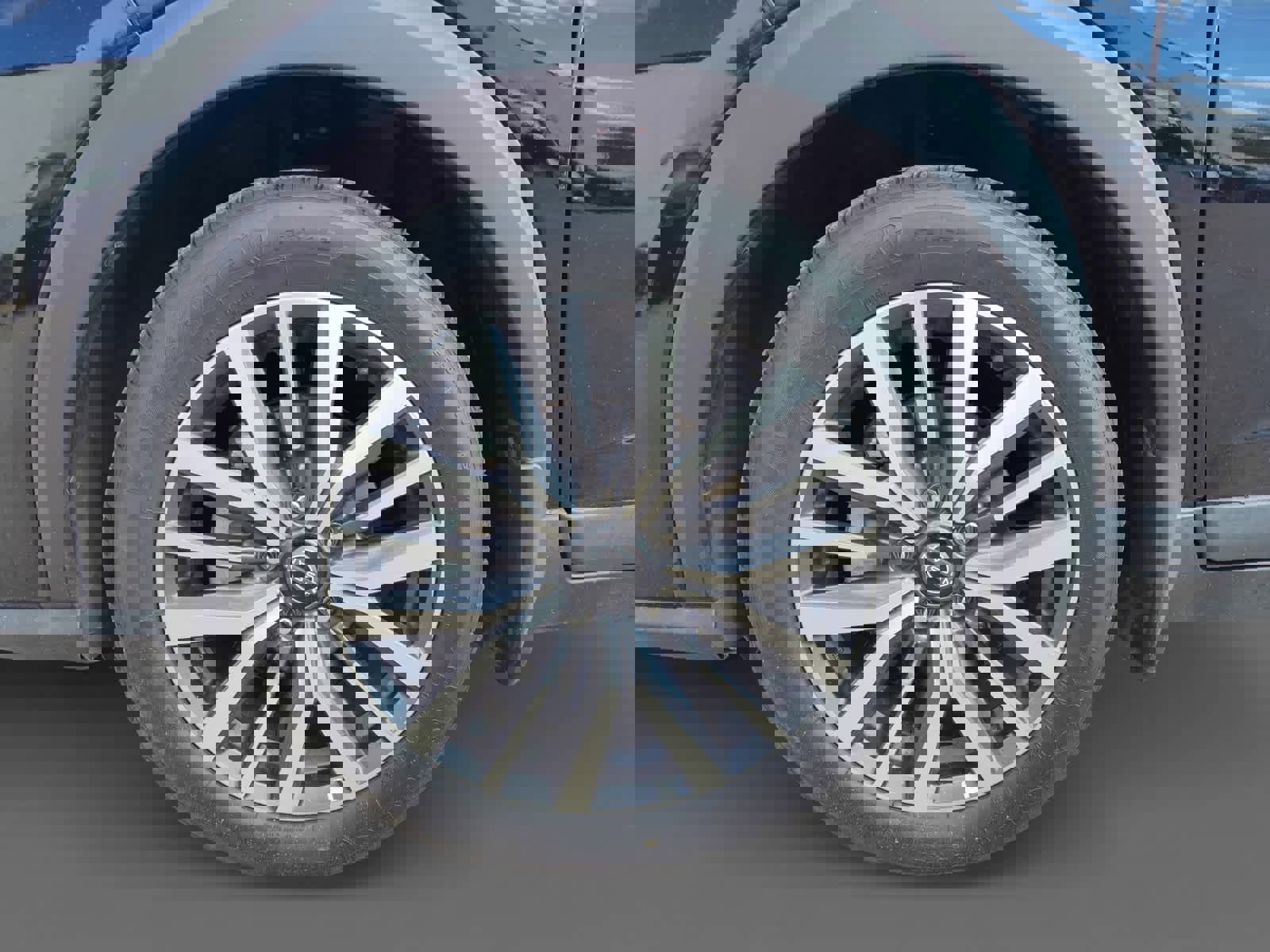 Used 2023 Nissan Kicks SV image 15