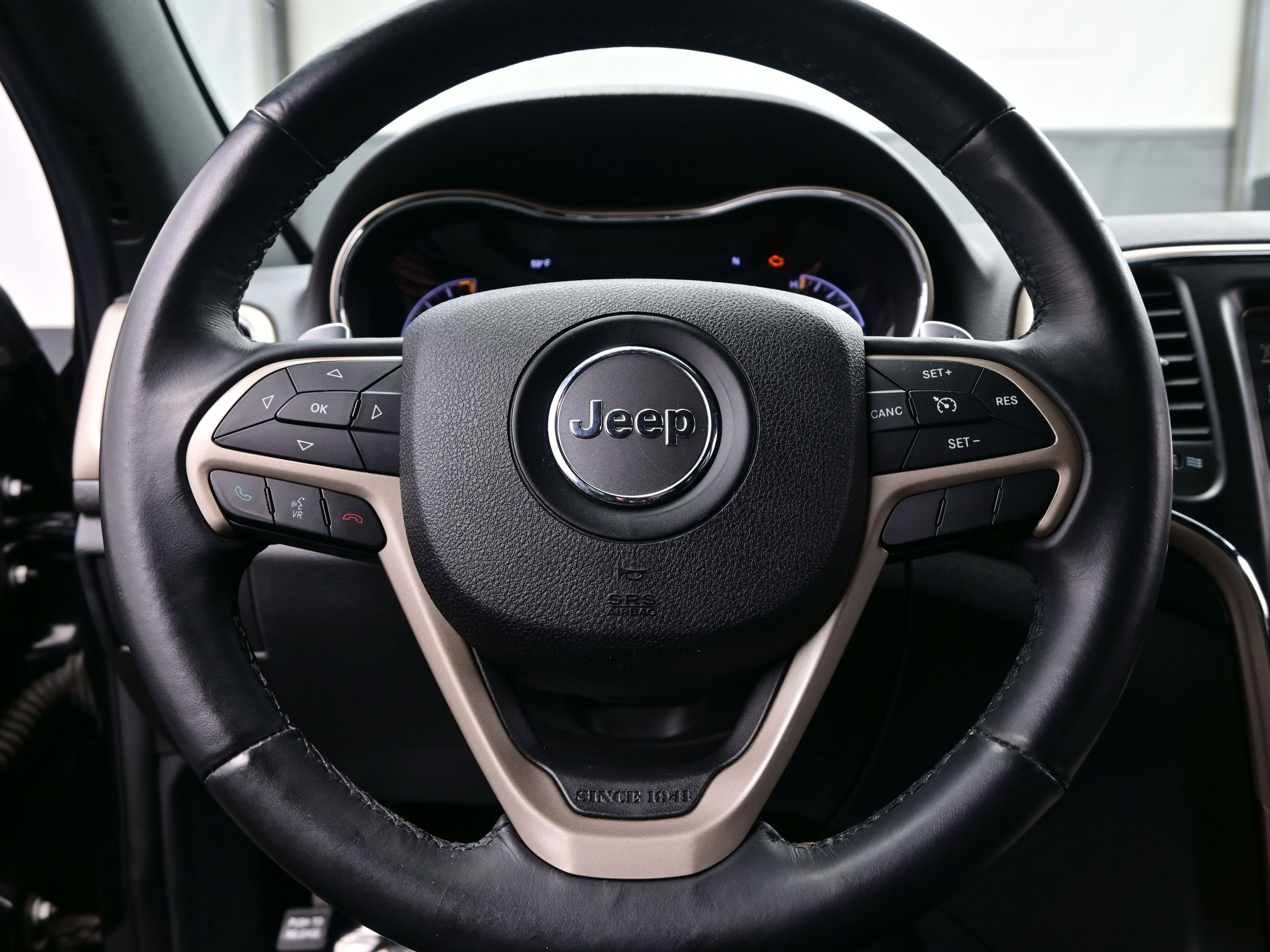 Used 2015 Jeep Grand Cherokee Laredo w/ Quick Order Package 23E image 21