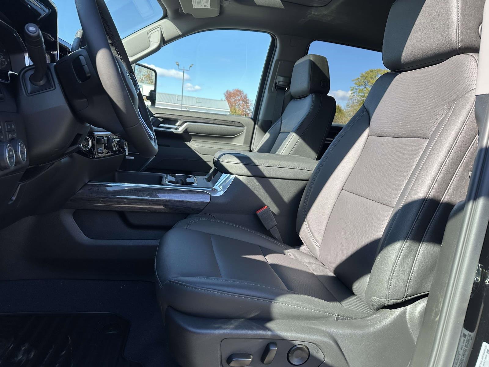 New 2026 Chevrolet Silverado 2500 LTZ w/ Trail Boss Package image 21