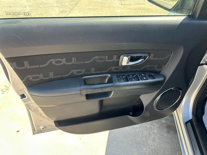 Used 2012 Kia Soul + image 6