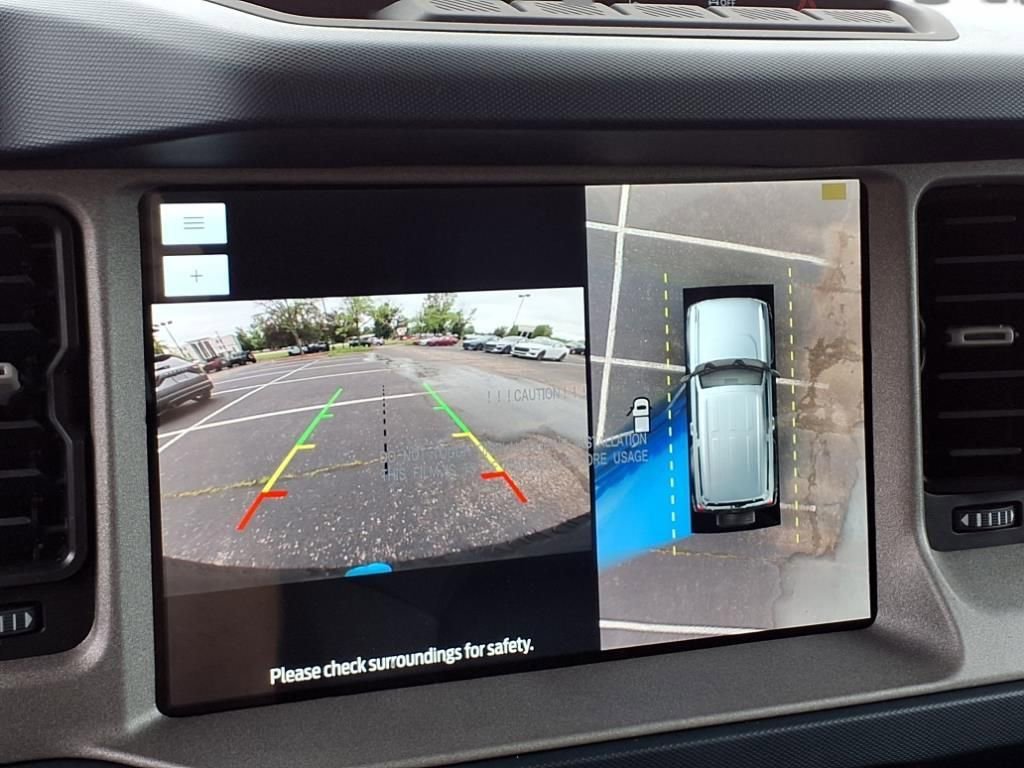 New 2024 Ford Bronco Outer Banks image 23