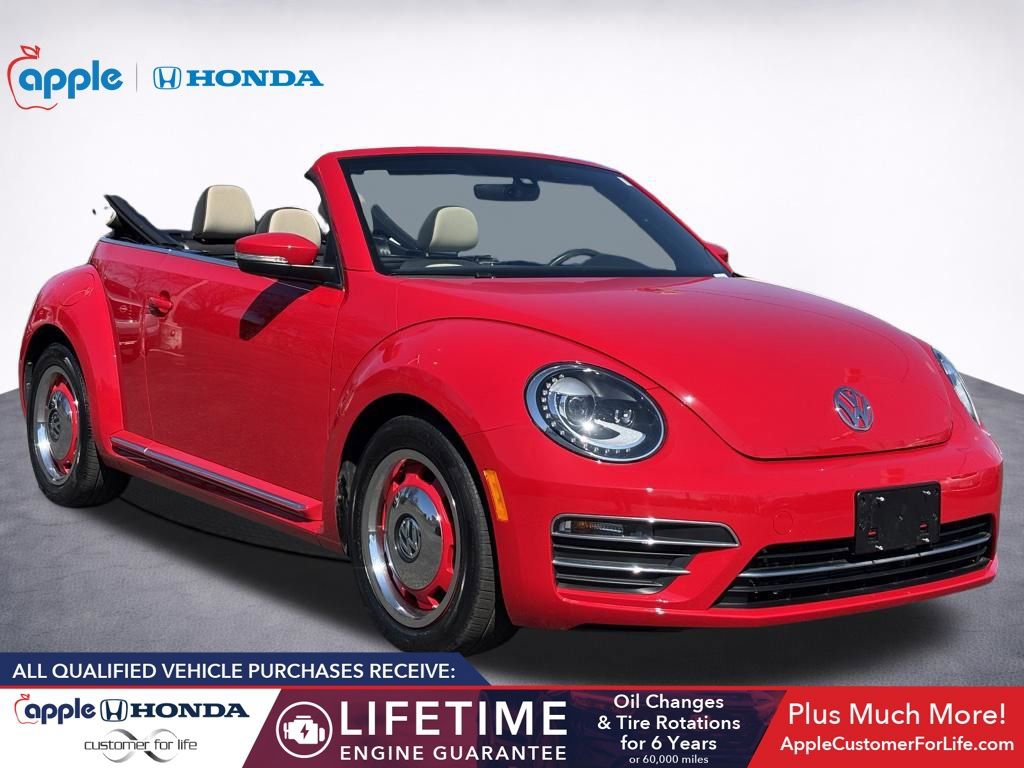 Used 2018 Volkswagen Beetle 2.0T Coast image 2