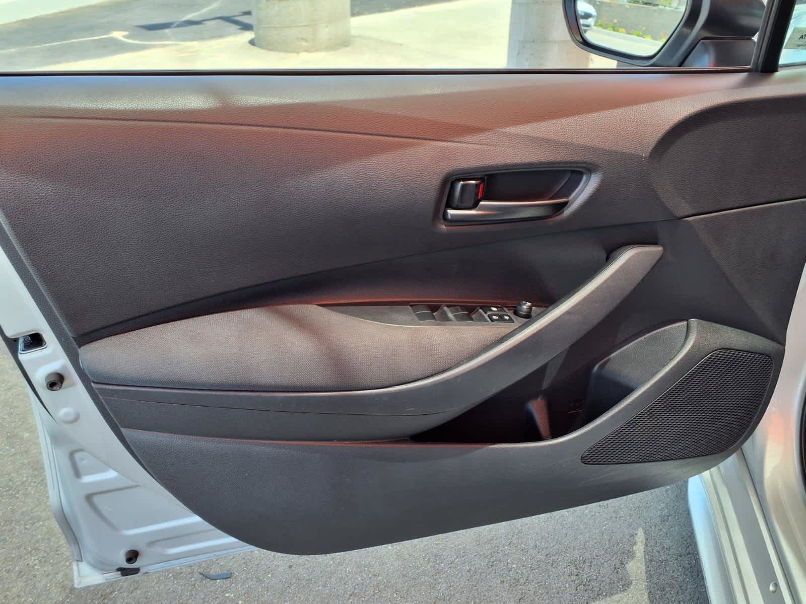 Used 2024 Toyota Corolla LE FWD image 14