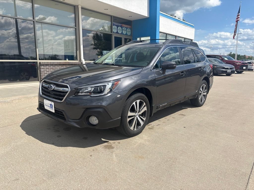Used 2019 Subaru Outback 2.5i Limited AWD/4WD image 1