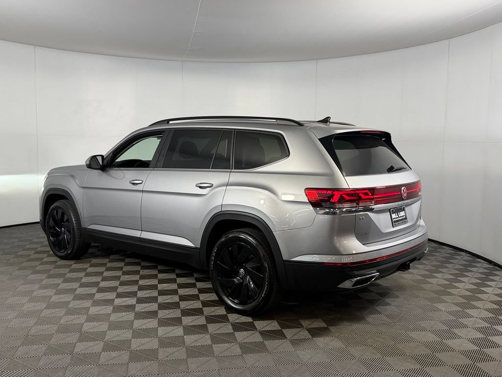 Used 2026 Volkswagen Atlas SE AWD/4WD image 8