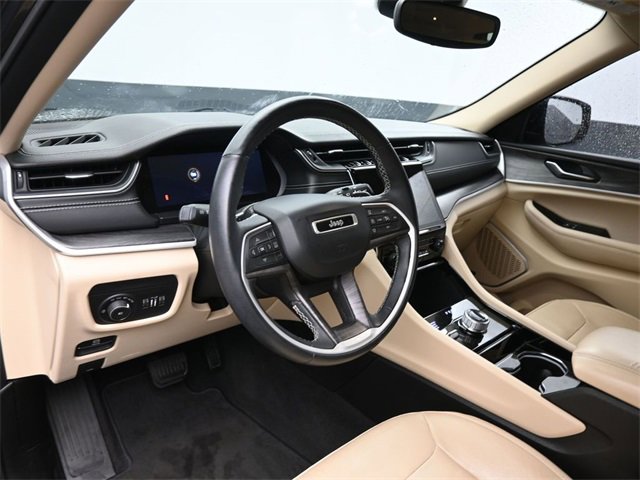 Used 2021 Jeep Grand Cherokee L Limited image 21