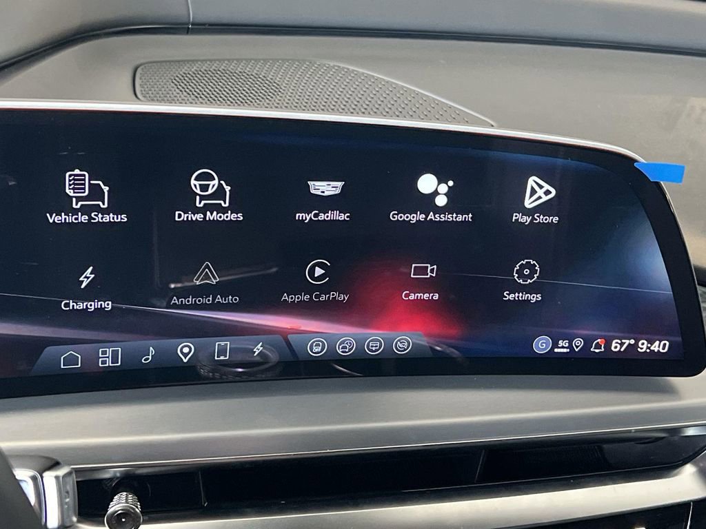 New 2026 Cadillac Lyriq V image 17