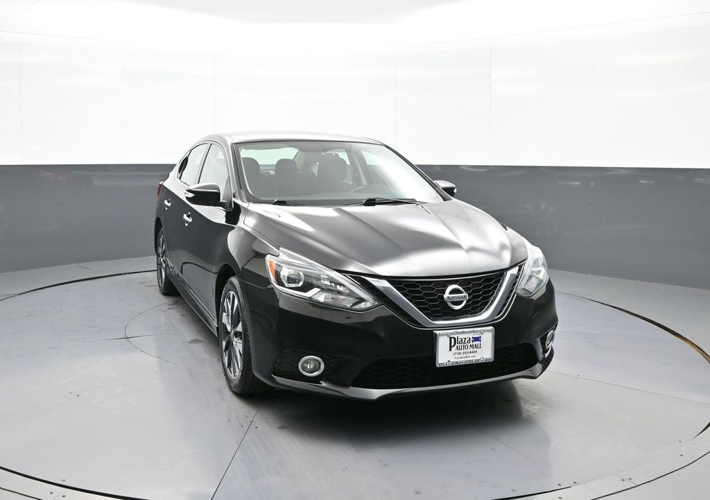 Used 2016 Nissan Sentra SR image 3