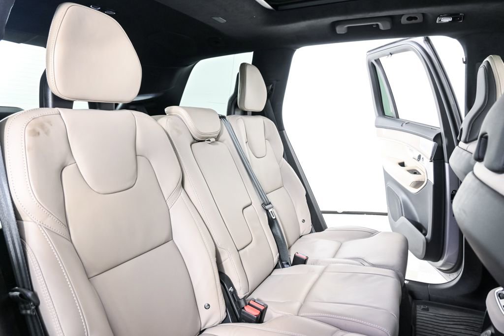 Certified 2026 Volvo XC90 T8 Ultra image 25