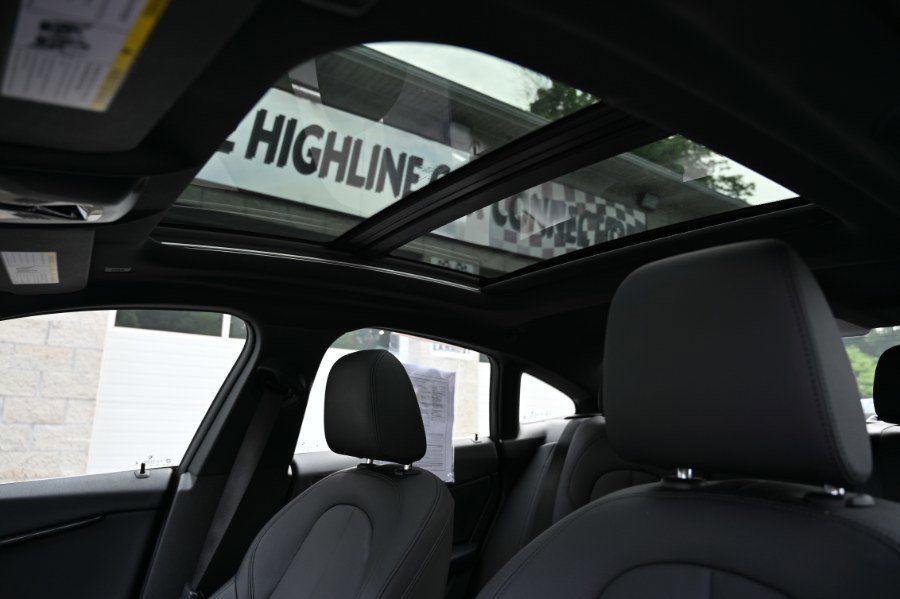 Used 2024 BMW 228i Gran Coupe image 3