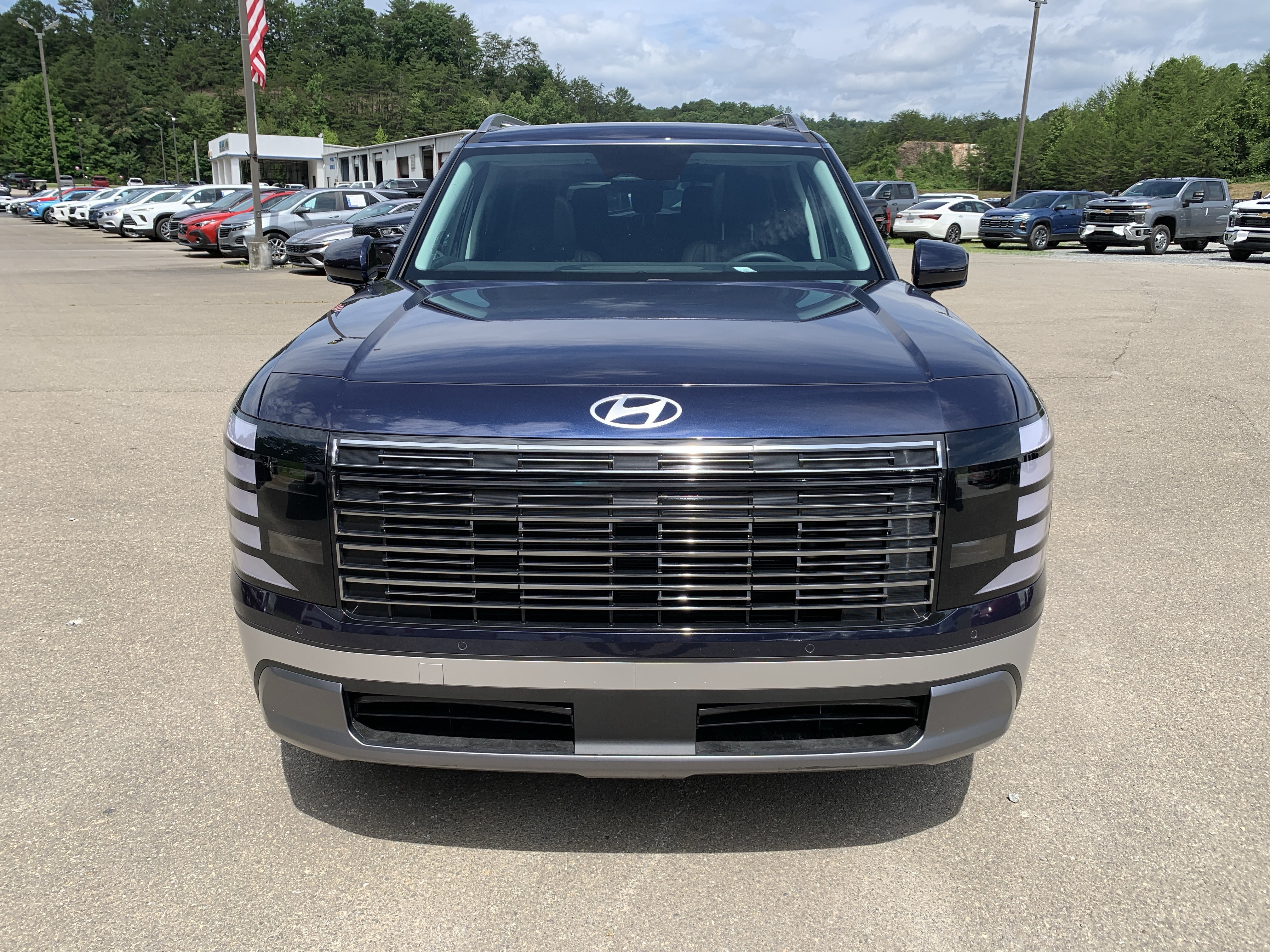 Used 2026 Hyundai Palisade SEL AWD/4WD image 14