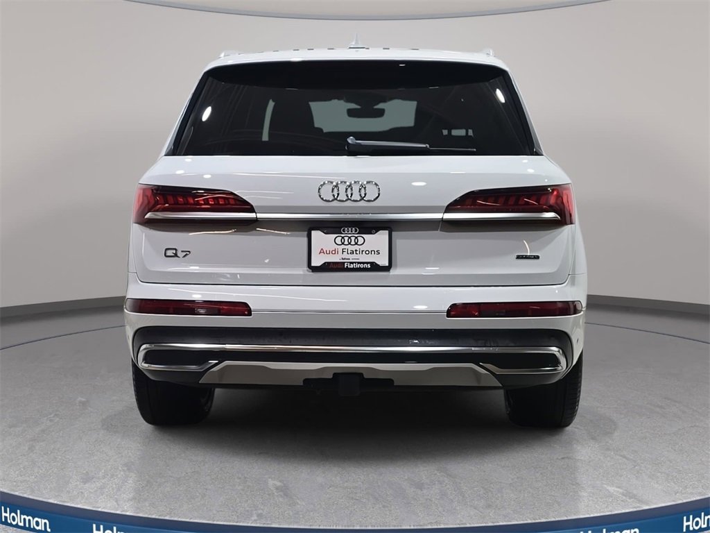 Used 2021 Audi Q7 3.0T Premium image 7