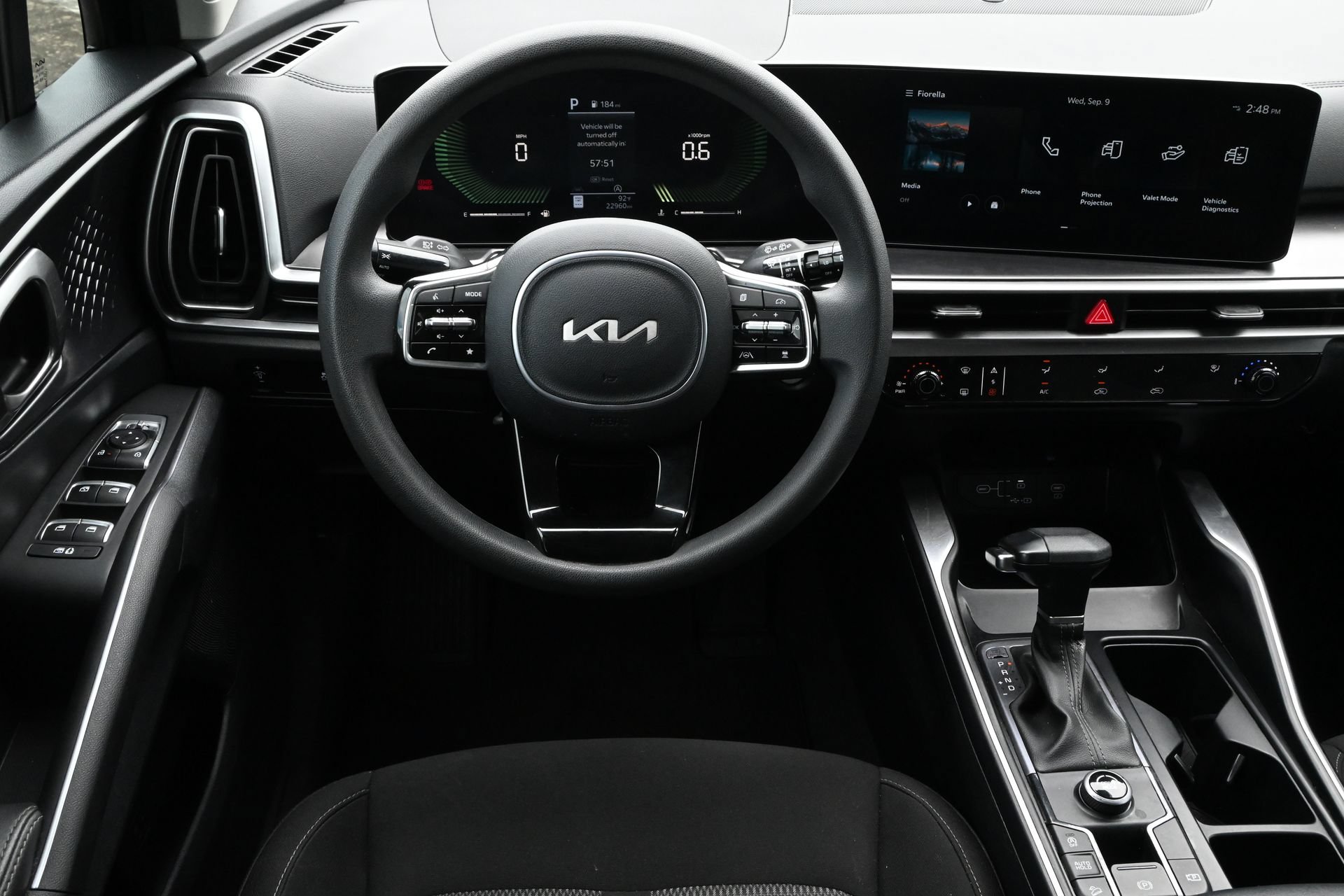 Used 2024 Kia Sorento LX FWD image 10