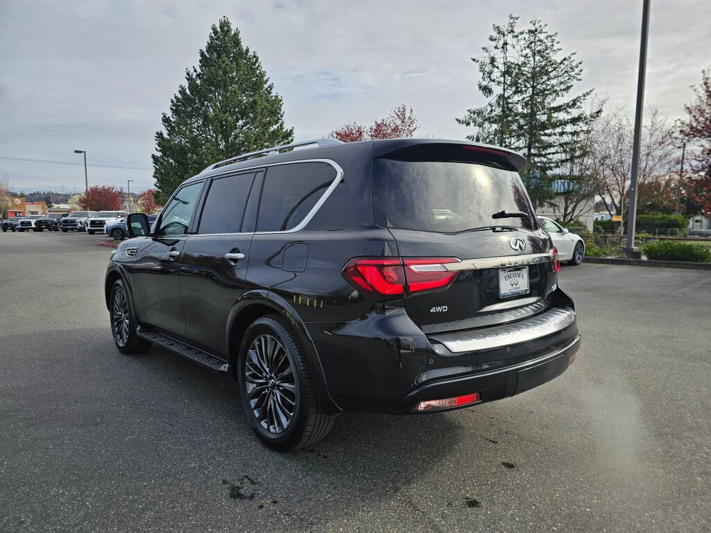 Used 2024 INFINITI QX80 Sensory AWD/4WD image 5
