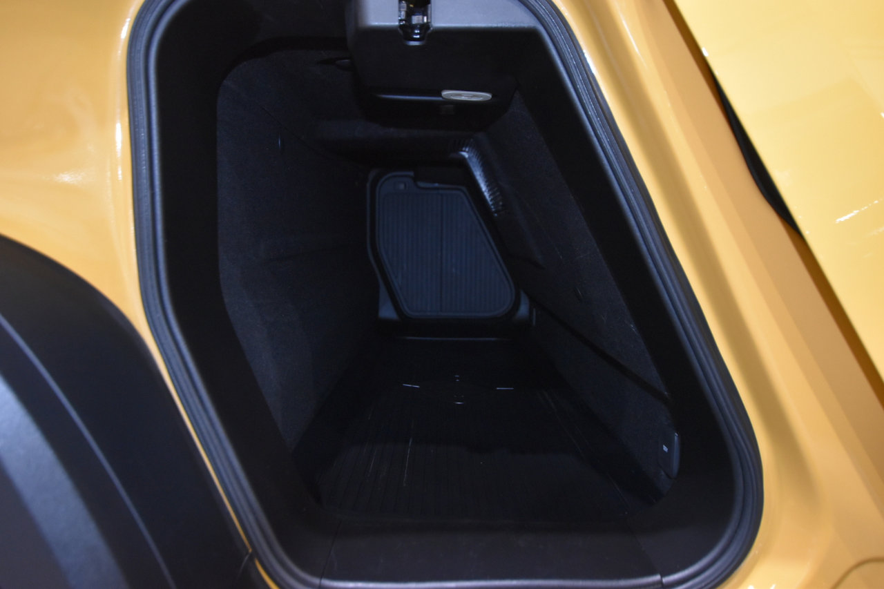 Used 2022 Rivian R1T Adventure image 69