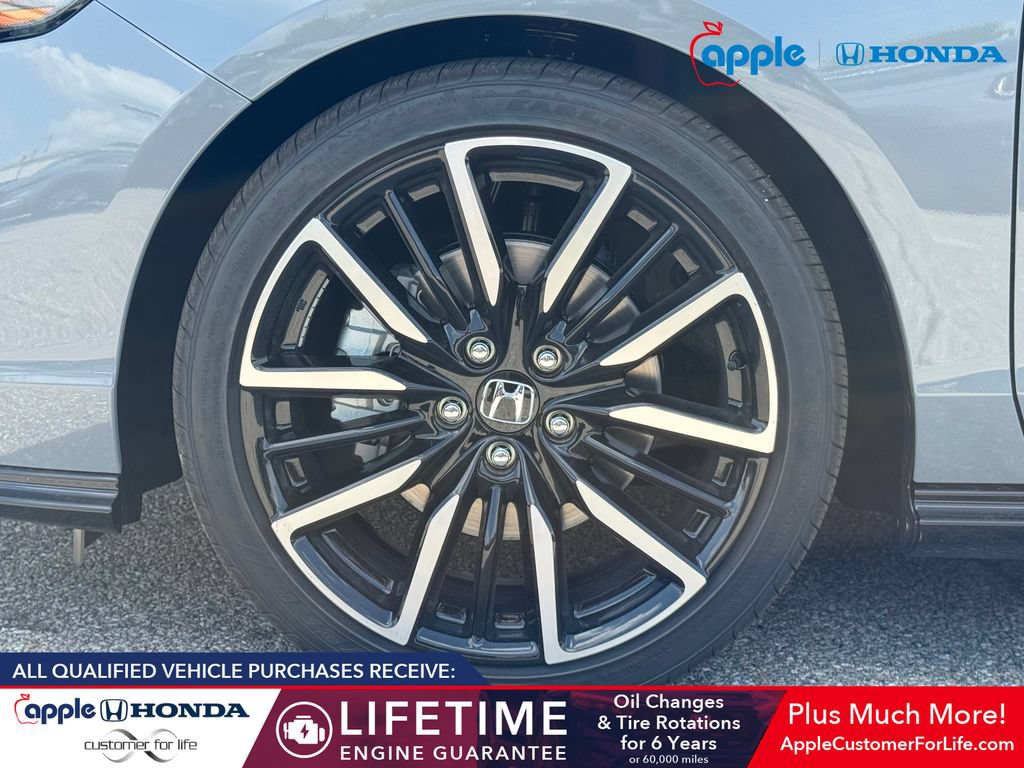 New 2026 Honda Accord Touring image 4