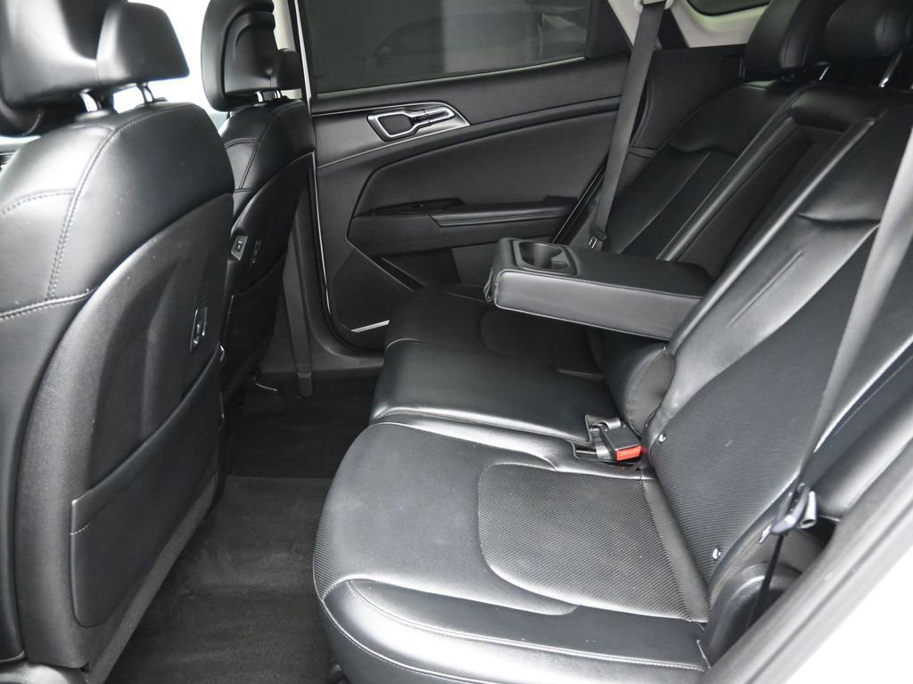 Certified 2023 Kia Sportage EX image 12
