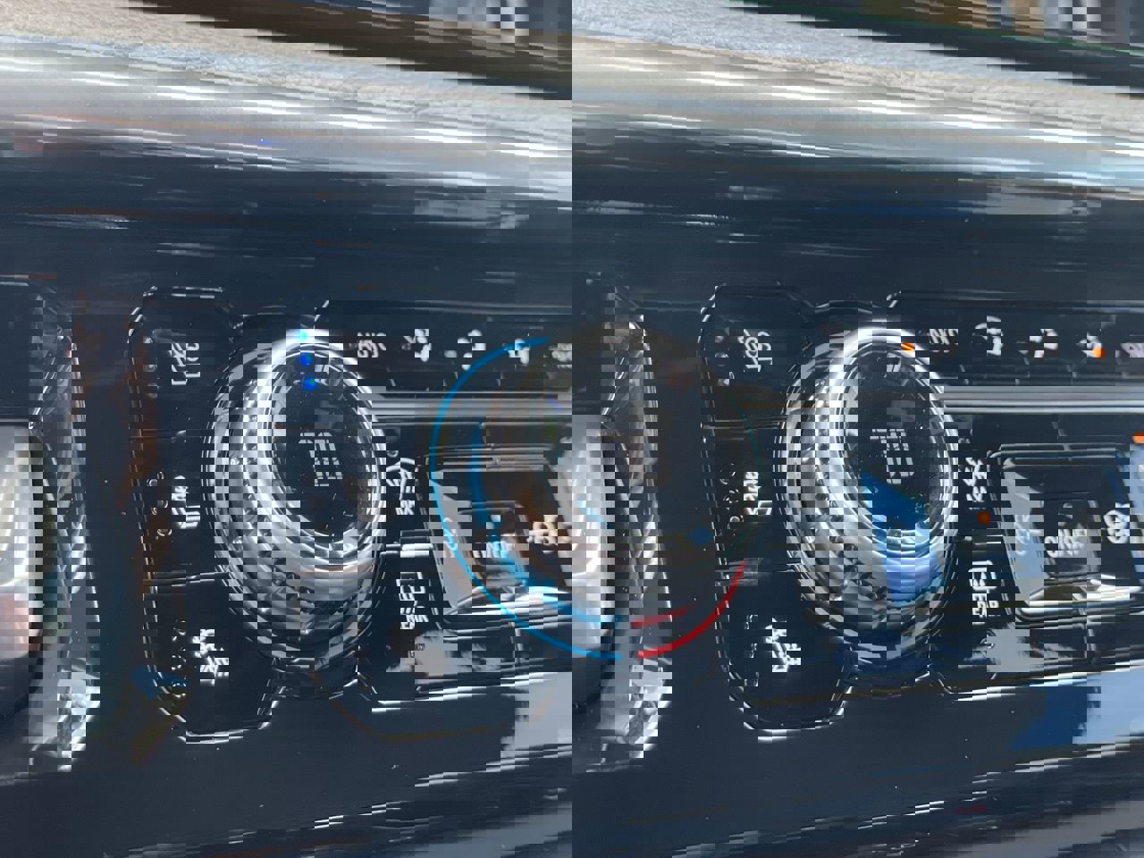 Used 2023 GMC Sierra 1500 Denali RWD image 23