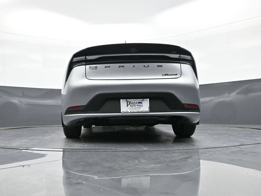 Certified 2024 Toyota Prius Prime SE image 29