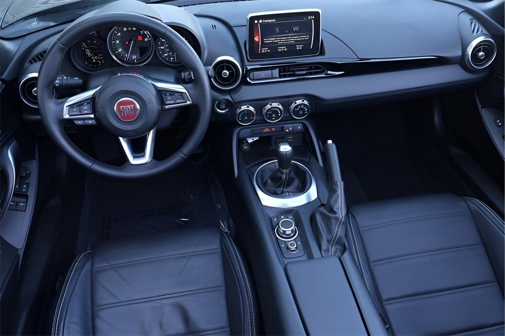 Used 2019 FIAT 124 Spider Lusso w/ Convenience Group image 12