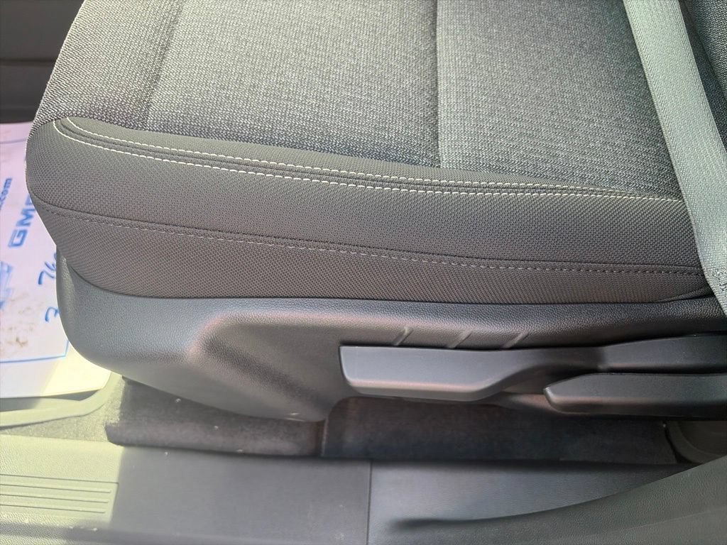 New 2027 GMC Terrain Elevation w/ LPO, Floor Liner Package FWD image 18
