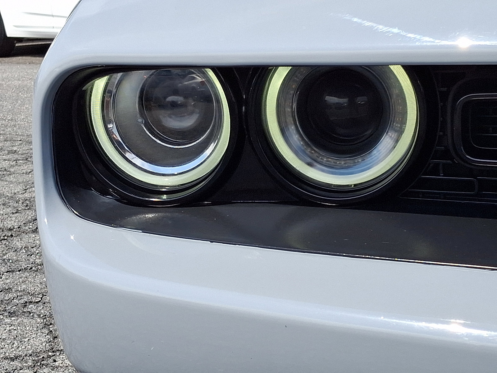 Used 2021 Dodge Challenger SXT w/ Blacktop Package image 10