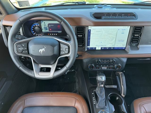 Used 2024 Ford Bronco Outer Banks w/ Sasquatch Package AWD/4WD image 4