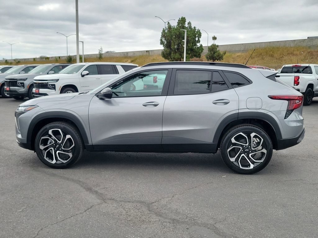 New 2026 Chevrolet Trax RS w/ Driver Confidence Package FWD image 25