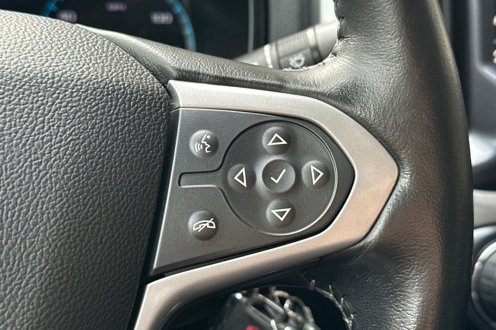 Certified 2020 Chevrolet Colorado ZR2 w/ ZR2 Midnight Special Edition image 30