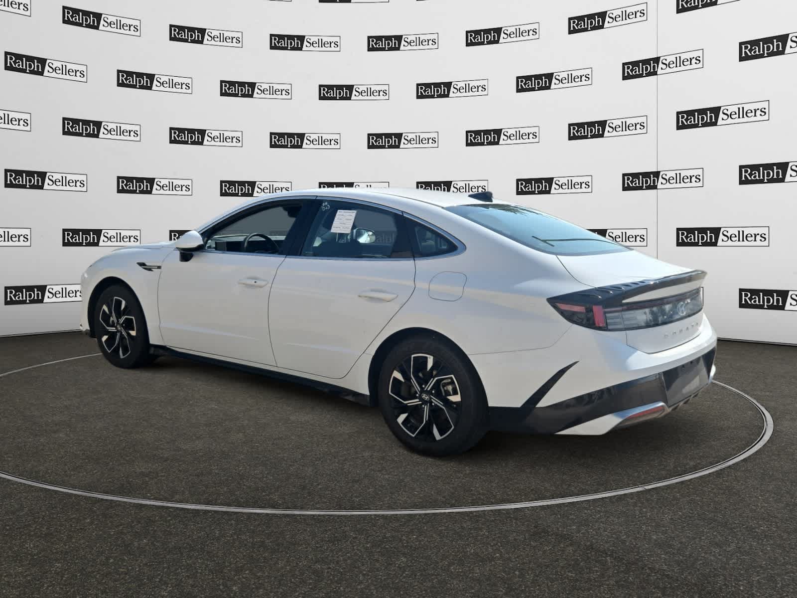Used 2025 Hyundai Sonata SEL FWD image 4