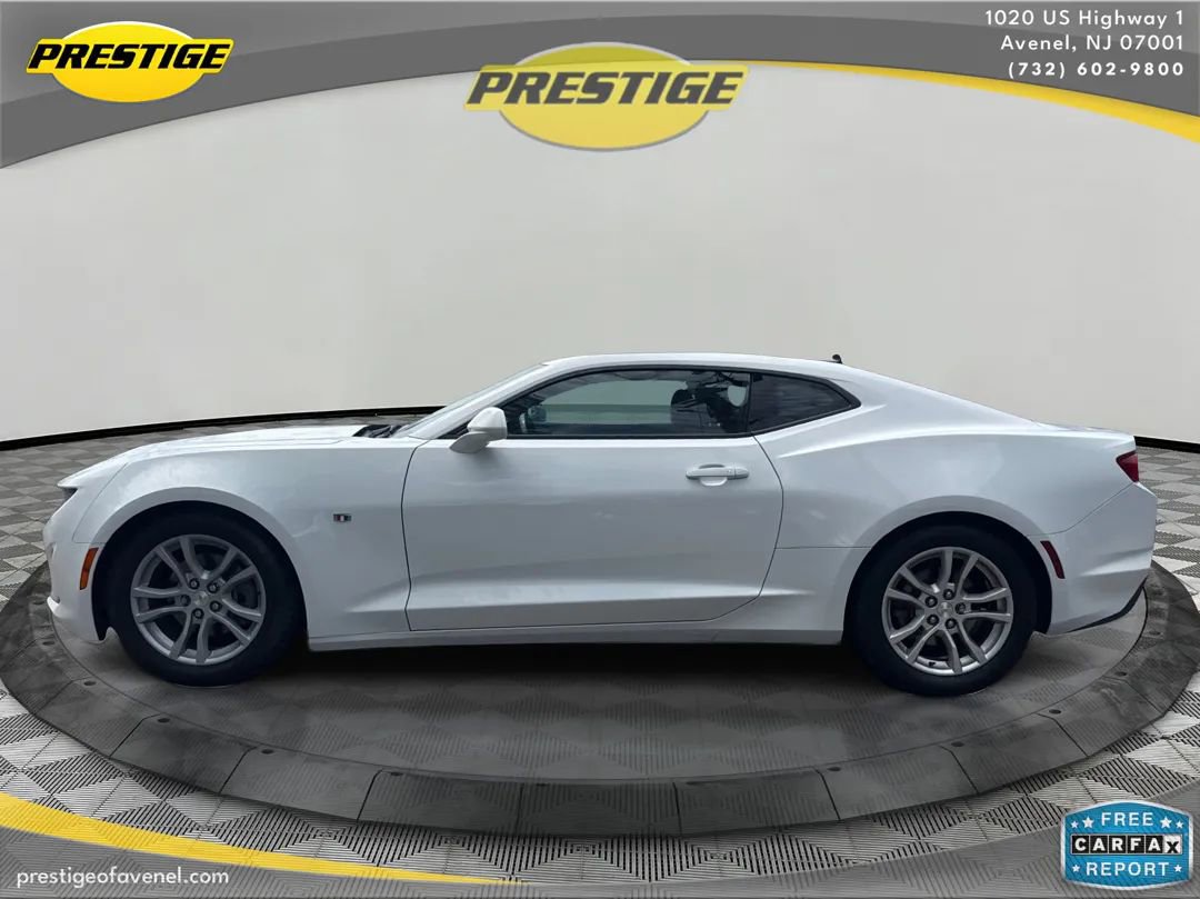 Used 2021 Chevrolet Camaro LS RWD image 8