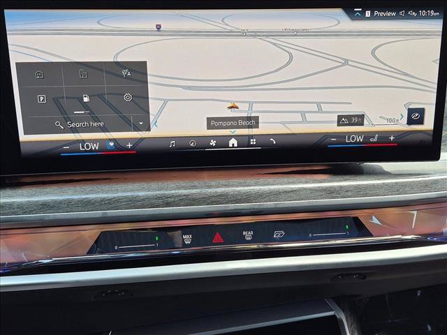 Used 2023 BMW 760i xDrive AWD/4WD image 13