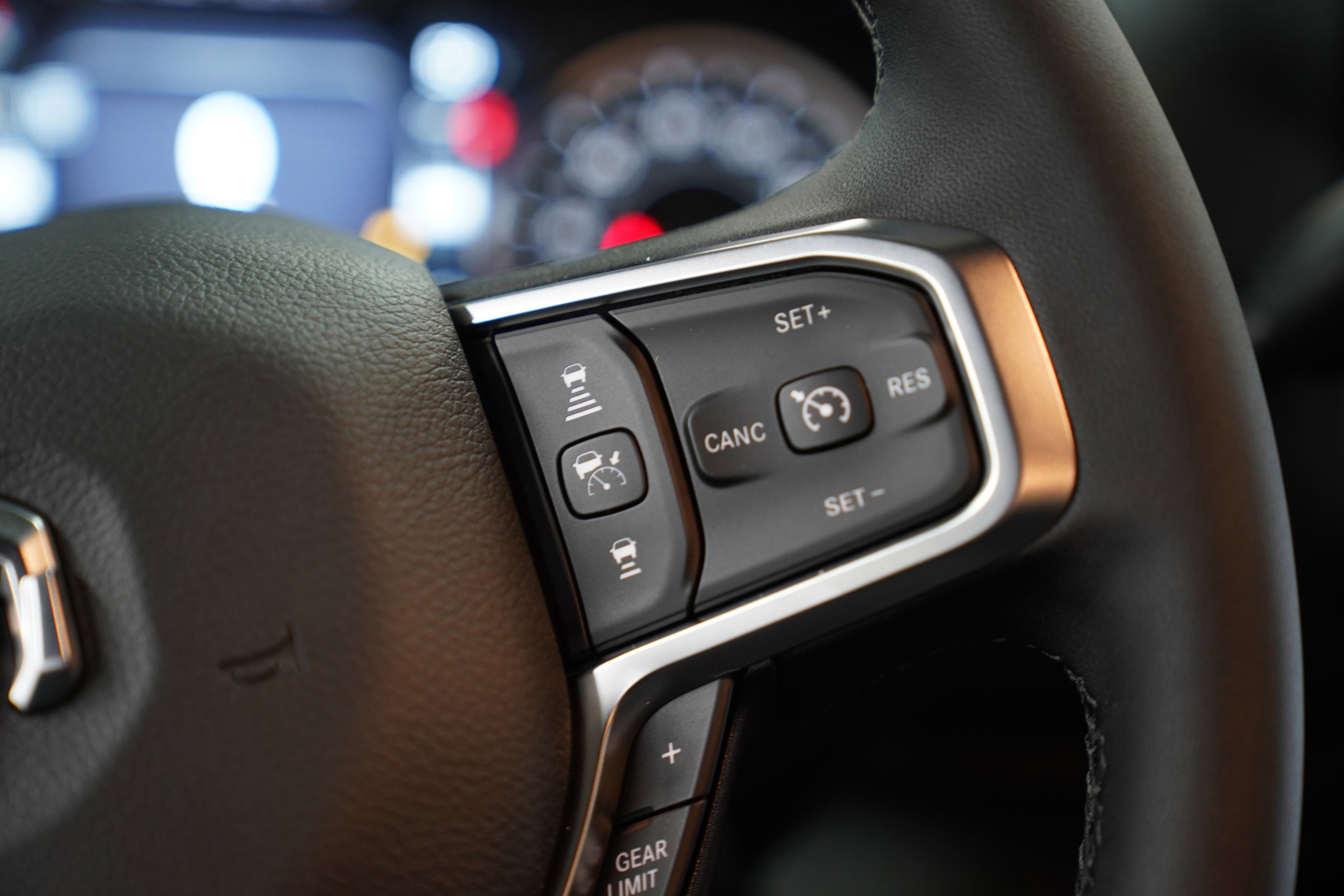 New 2026 RAM 2500 Big Horn AWD/4WD image 16