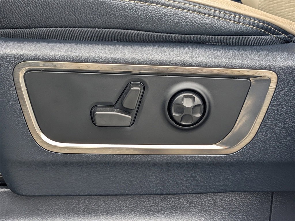 Used 2021 RAM 1500 Limited w/ Trailer Tow Group image 20