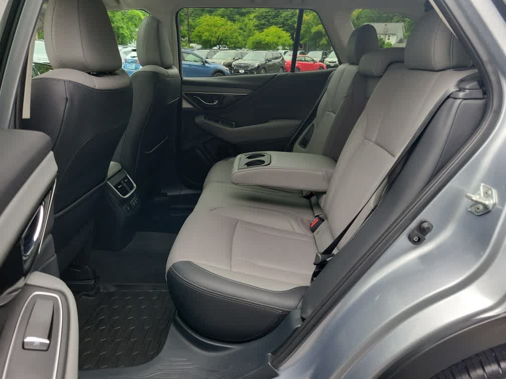 Used 2021 Subaru Outback Limited AWD/4WD image 34