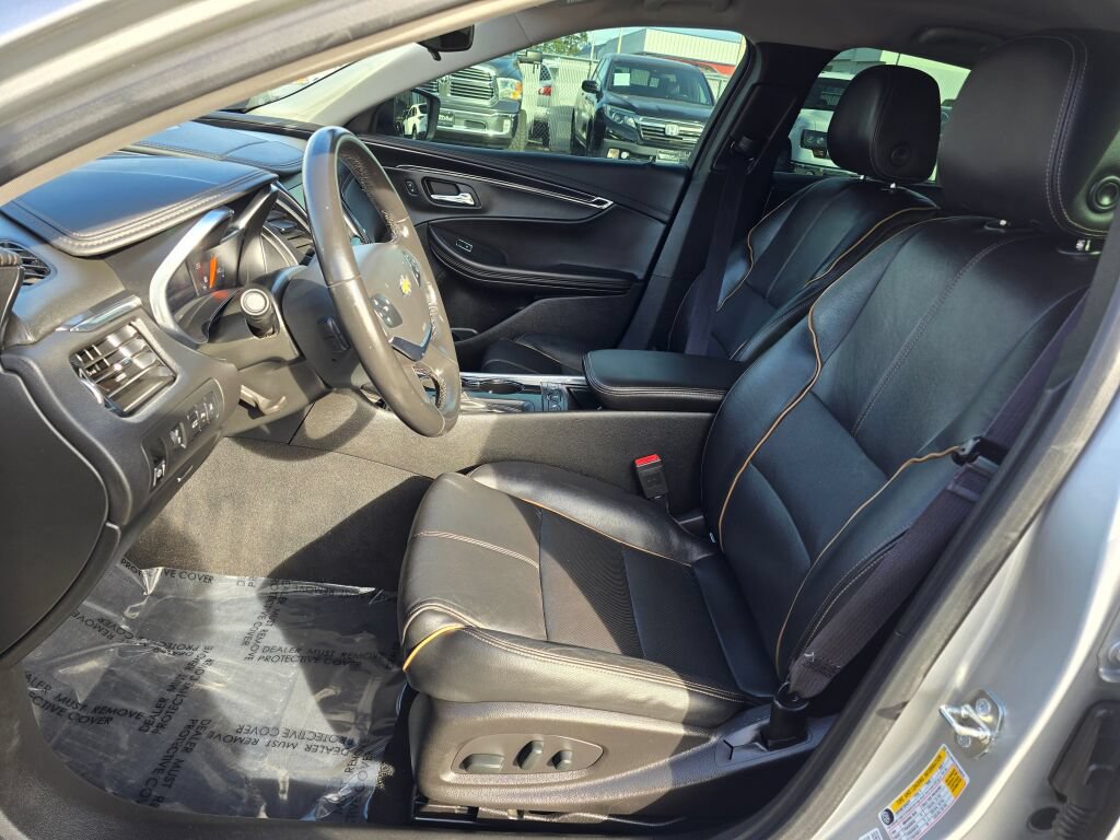 Used 2017 Chevrolet Impala Premier FWD image 22