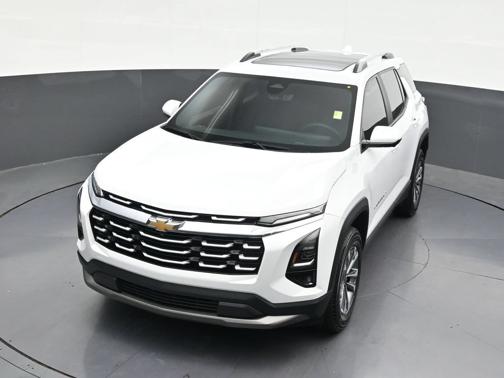 Used 2025 Chevrolet Equinox LT w/ Safety and Technology Package FWD image 26