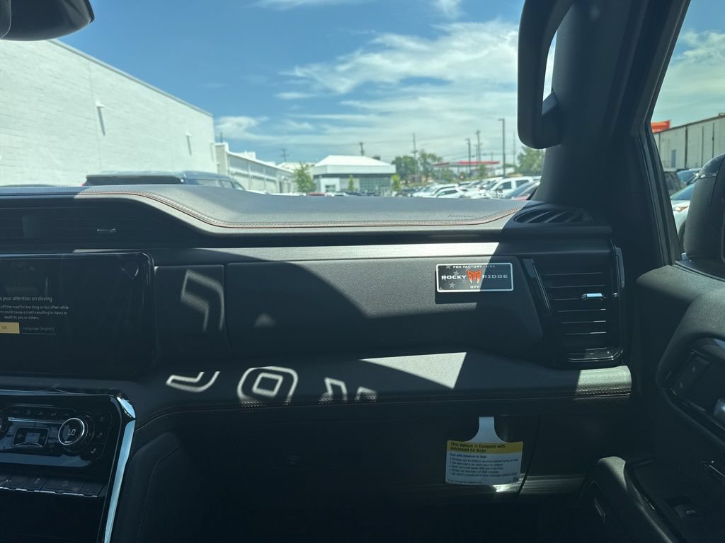 New 2026 GMC Sierra 1500 AT4 AWD/4WD image 23