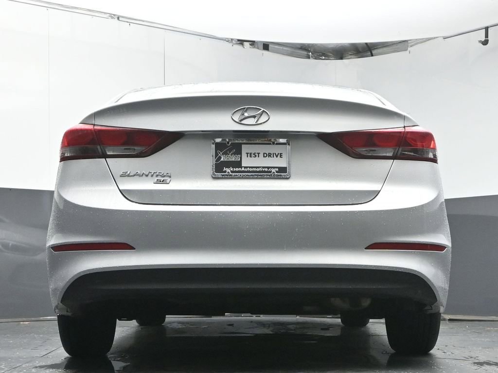 Used 2018 Hyundai Elantra SE w/ Cargo Package image 33