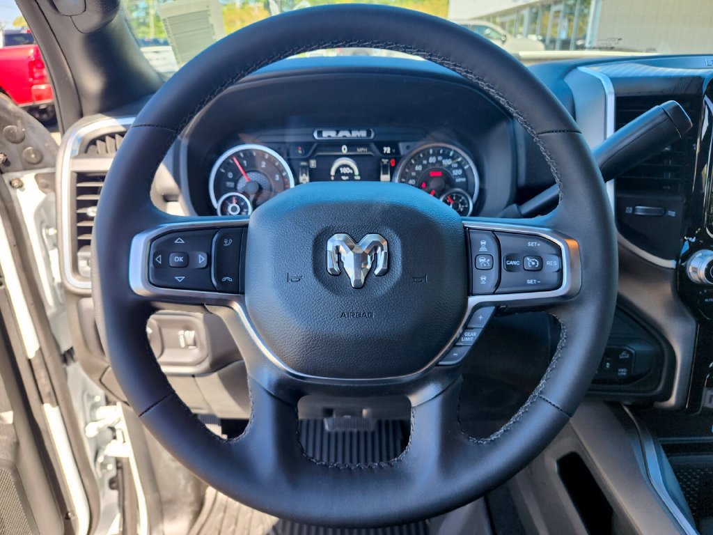 New 2026 RAM 2500 Big Horn AWD/4WD image 29